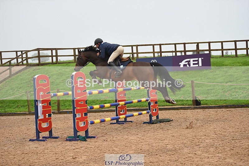 230916A-102044-03779 - Cls 14 Snr Foxhunter