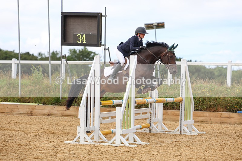 3E7A0029 - Class 9: Senior British Novice/90cm open