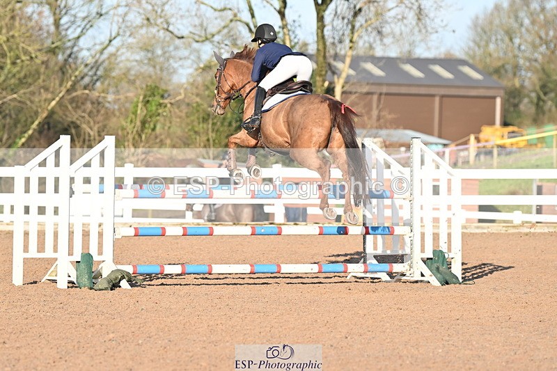 231210A-133009-02594 - Cls 20 Newcomers & 1.10m Open