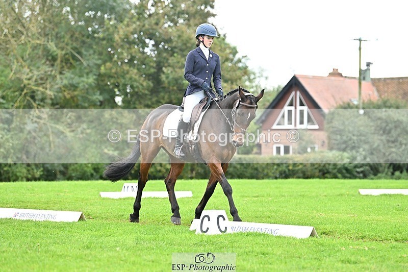 241024-122521-02737 - 325-Isobel.Gardner-FAERE.VENTURE