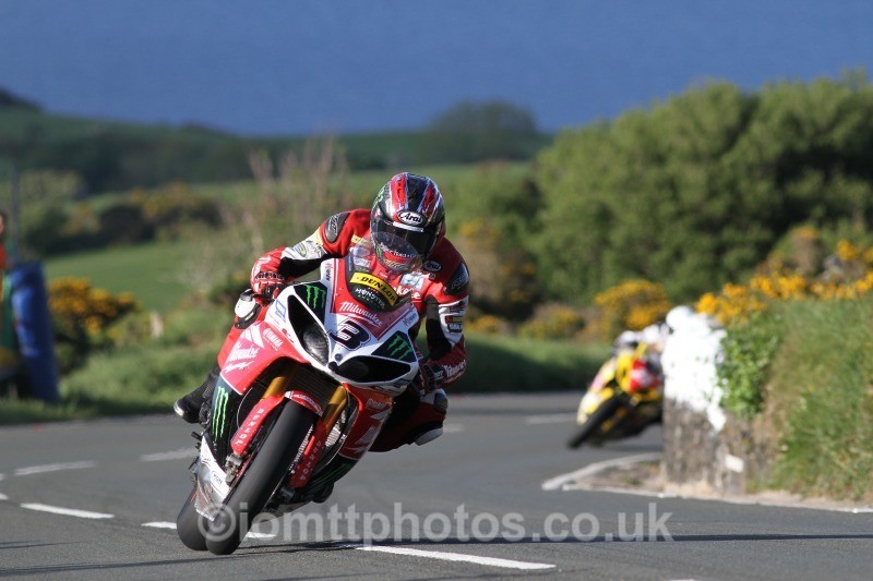 Ian Hutchinson Yamaha / Milwaukee Yamaha - Monday Practice Solos