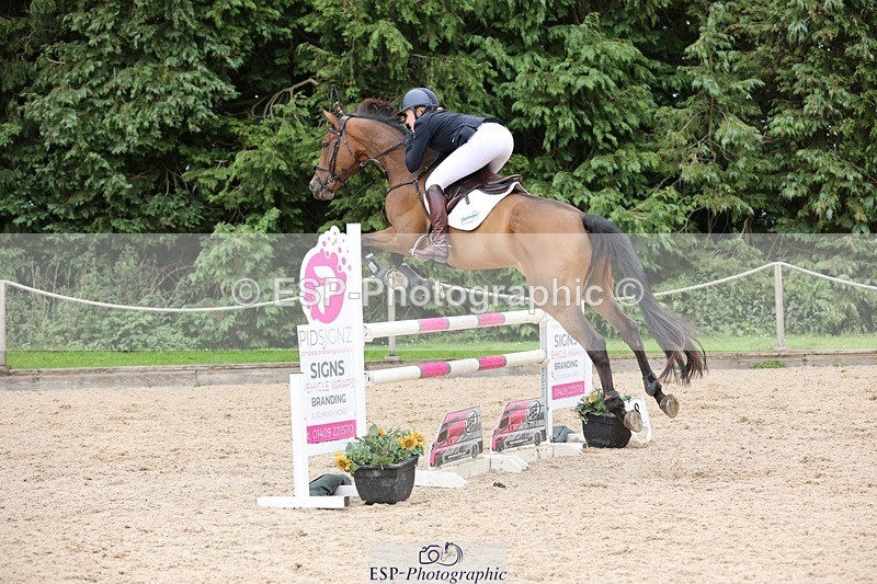 240711-124938-27329 - Cls 122 1.10m Amateur Quali