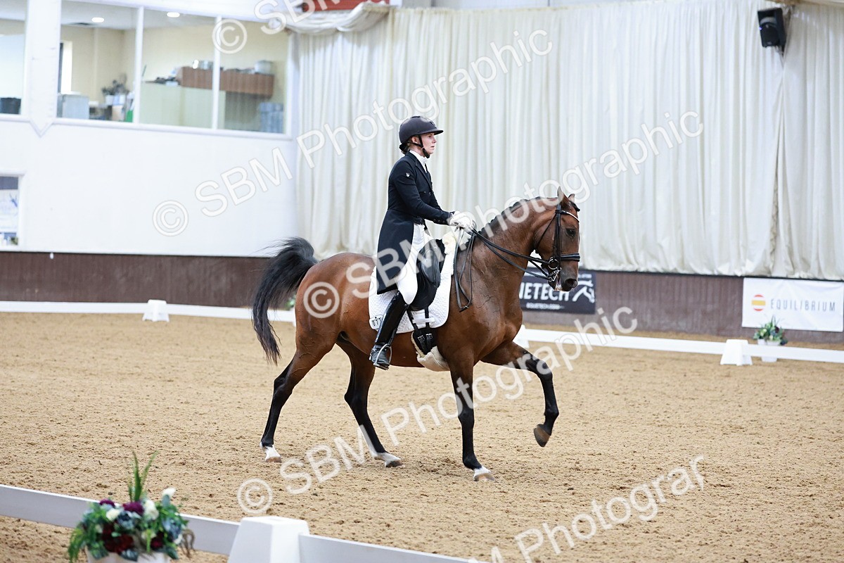 SBM_016178 - Class 5 - FEI INT II - 15.48-17.00
