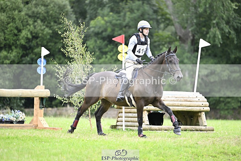 240804-113138-12056 - 414-Alex_Jupp-CARRY_ON_REGARDLESS