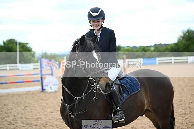 240608A-153318-01671 - Cls 11 Pony Newcomers and 1m Open