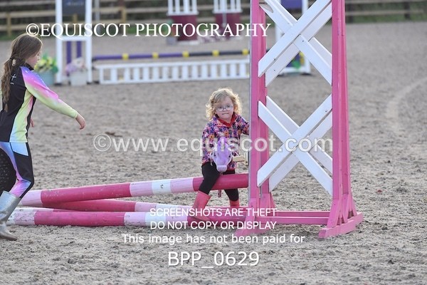 BPP_0629 - HOBBY HORSE SHOWJUMPING CLASSES