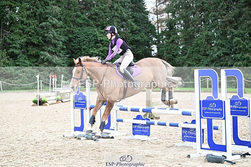 241117-130950-04069 - Cls 3 90-95cm 13.00 to 14.00