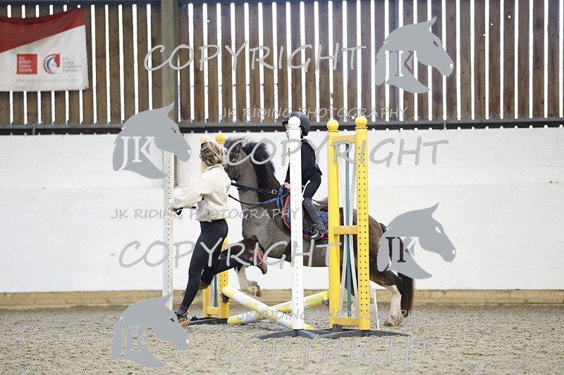 _T0A0745 - Class 1 Cross poles