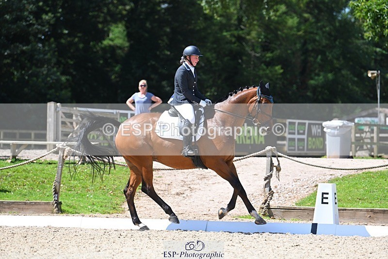 230811-124422-01379 - Cls 4 Adv Medium Silver