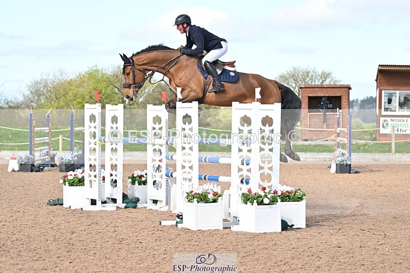 240418A-101144-01974 - Cls 1 2 Star Small Tour 1.30m