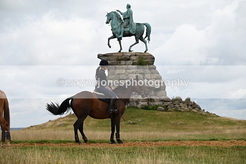 DSC_4275 - Time at Statue 09:50 to 11:09