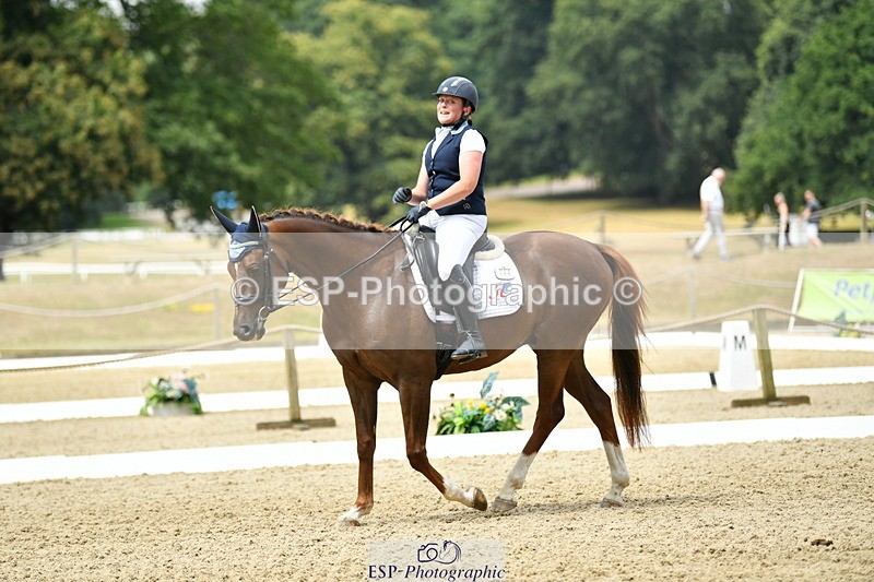 250718A-121549-01404 - 144-Verity.Perry-Vogue