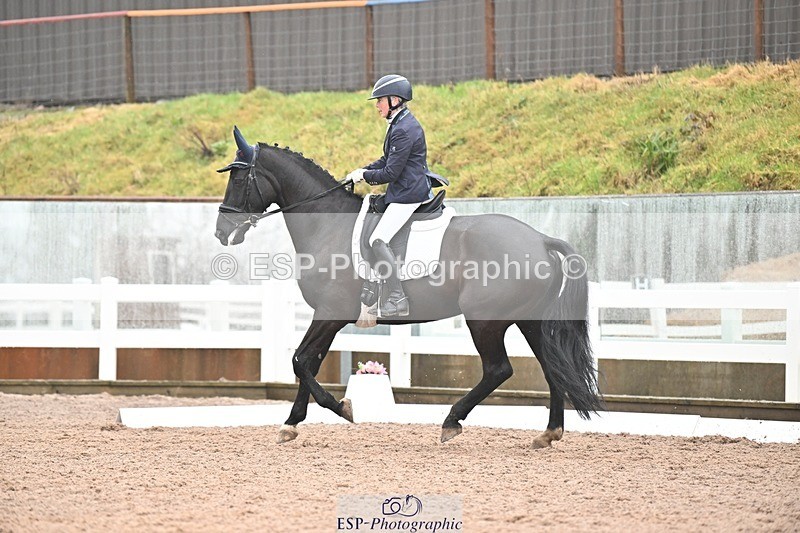 250215-135929-03973 - 228-Louise.Hutchinson-Shovern.Noire