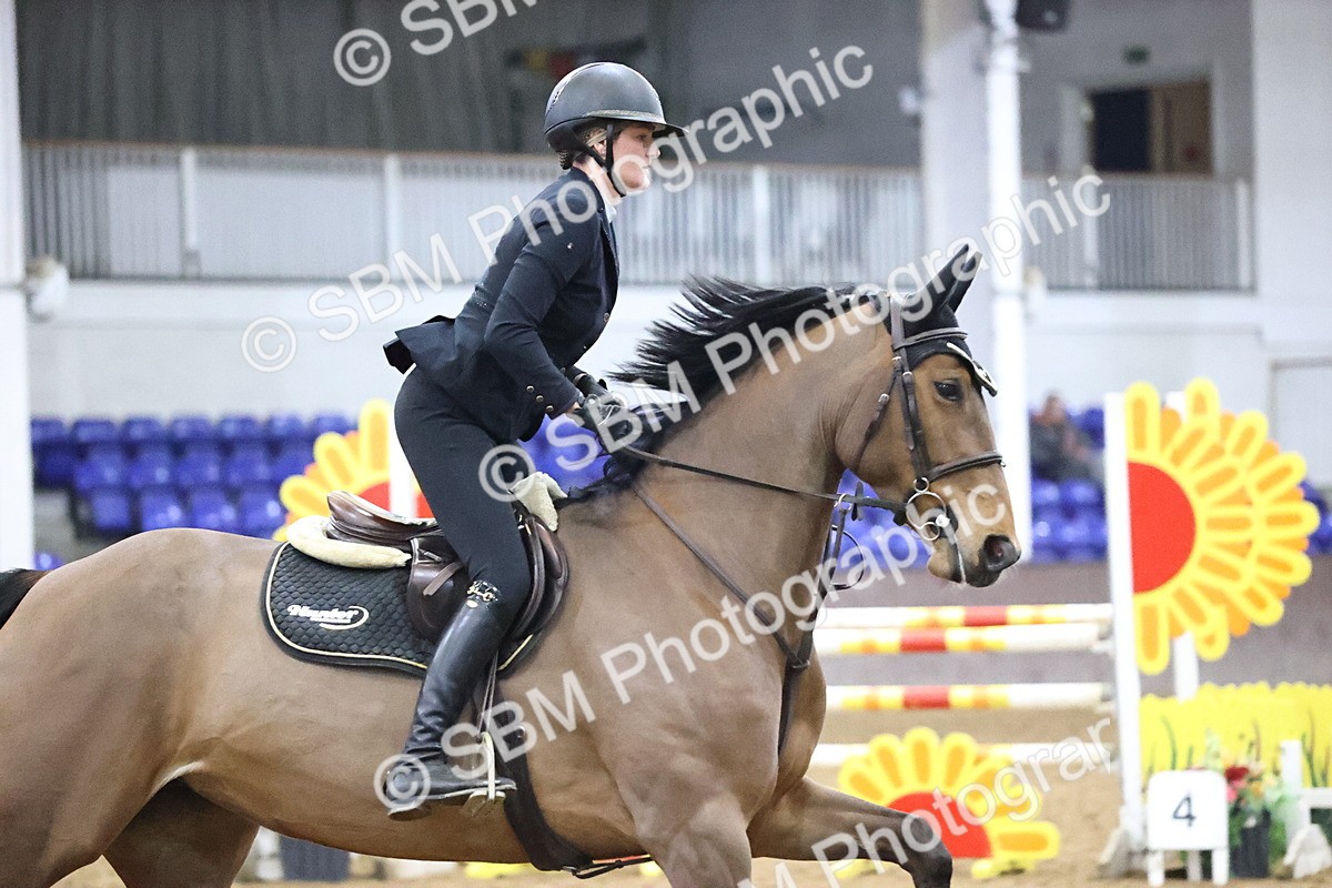 SBM_001906 - Class 10 - Senior Newcomers - 1.10m