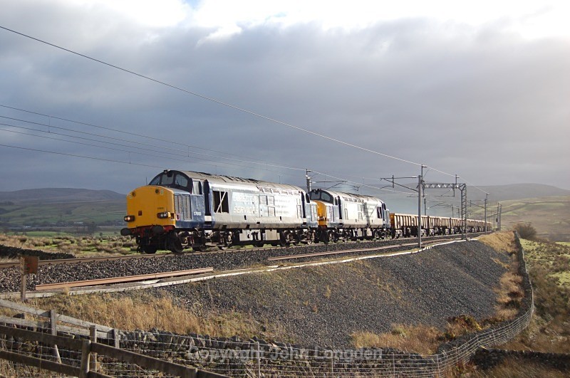 20.11.13 - 37611 & 37605 6C27 Carlisle - Shap, Greenholme - West Coast Main Line (north to south)