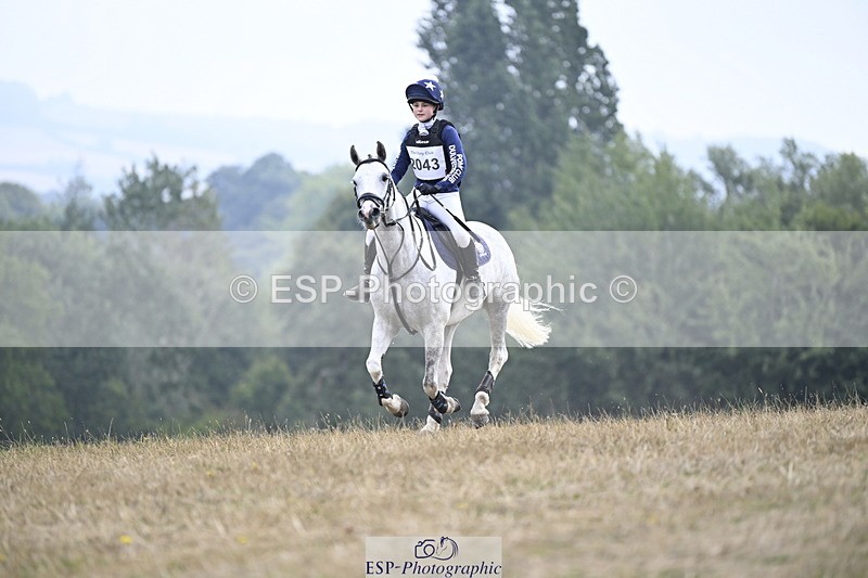 250824A-113923-35328 - 2043-Holly.Squance