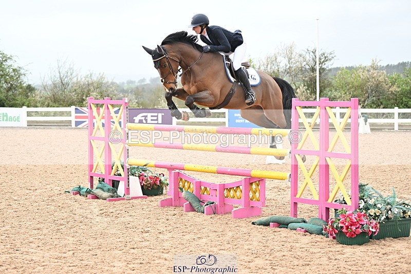 240406A-144051-03969 - Cls 15 Foxhunter