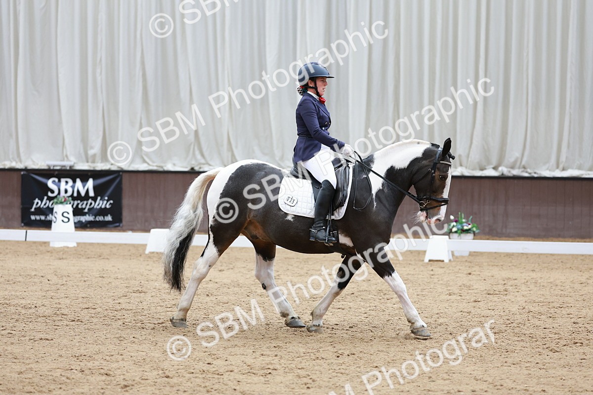 SBM_009830 - Class 6b - Novice 6 - 12.40-13.43