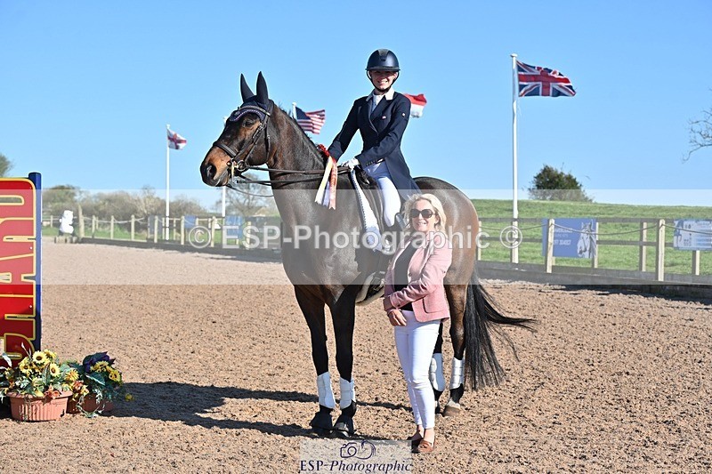 250405-153852-11814 - Cls 28 Young Riders Team