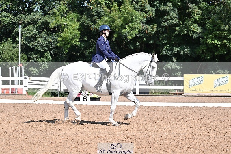 250816-111401-03690 - 135-Clare.BrownTommie.Too