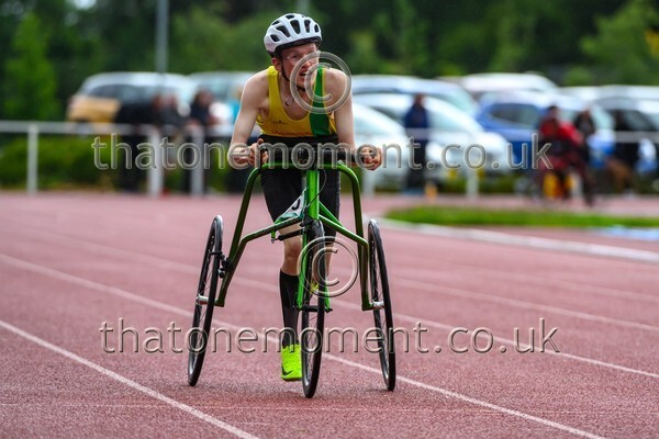 ComMast25-920518 - Track Male Set Two