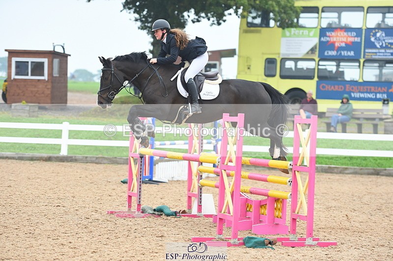 230916A-141230-04495 - Cls 24 1.05m Amateur Qualifier