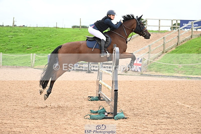 240908A-145539-04718 - Cls 16 U21 Advanced Teams 1m-1.10m