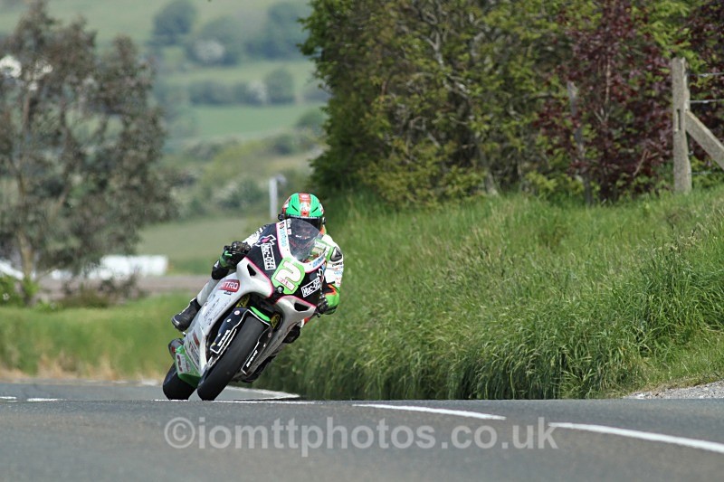 James Hillier - Bennetts.co.uk Lightweight TT