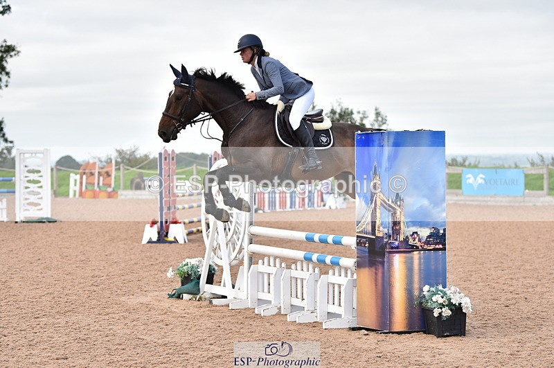 230810A-093158-00090 - Cls 8 British Novice & 90cm Open