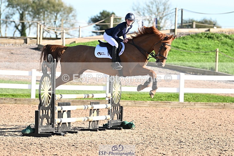 241026A-143724-01376 - SAT Cls 16-18 Children on Horses