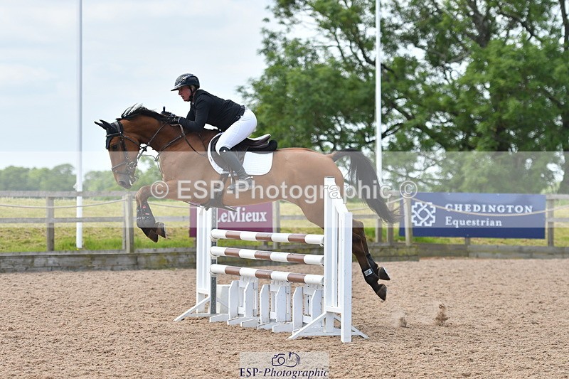 240609A-115313-04792 - Cls 17 Snr 1.05m Open