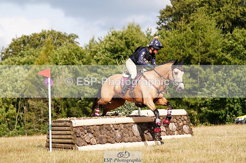 250803A-170556-18755 - S-853-Anna.Hoskins-RIVER.SHANNON.BOY