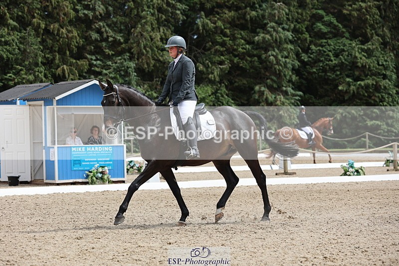 250718A-141117-01730 - 019-Bryony.Lovell-Williams-Broadtown.Man.In.The.Mirror