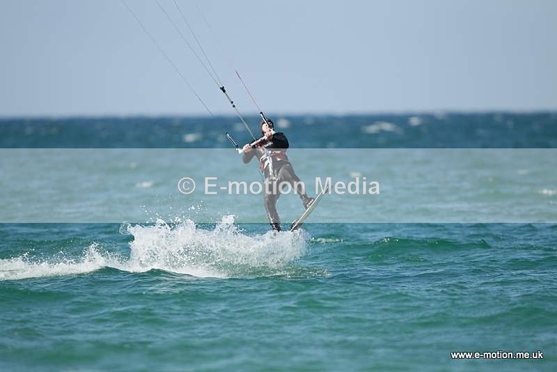 KS 010412 20 - Kite Surfing