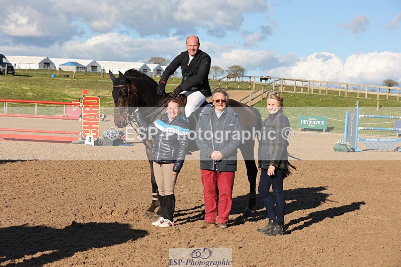 240419A-175824-10014 - Cls 10, 2 Star Big Tour 145cm  Break to End