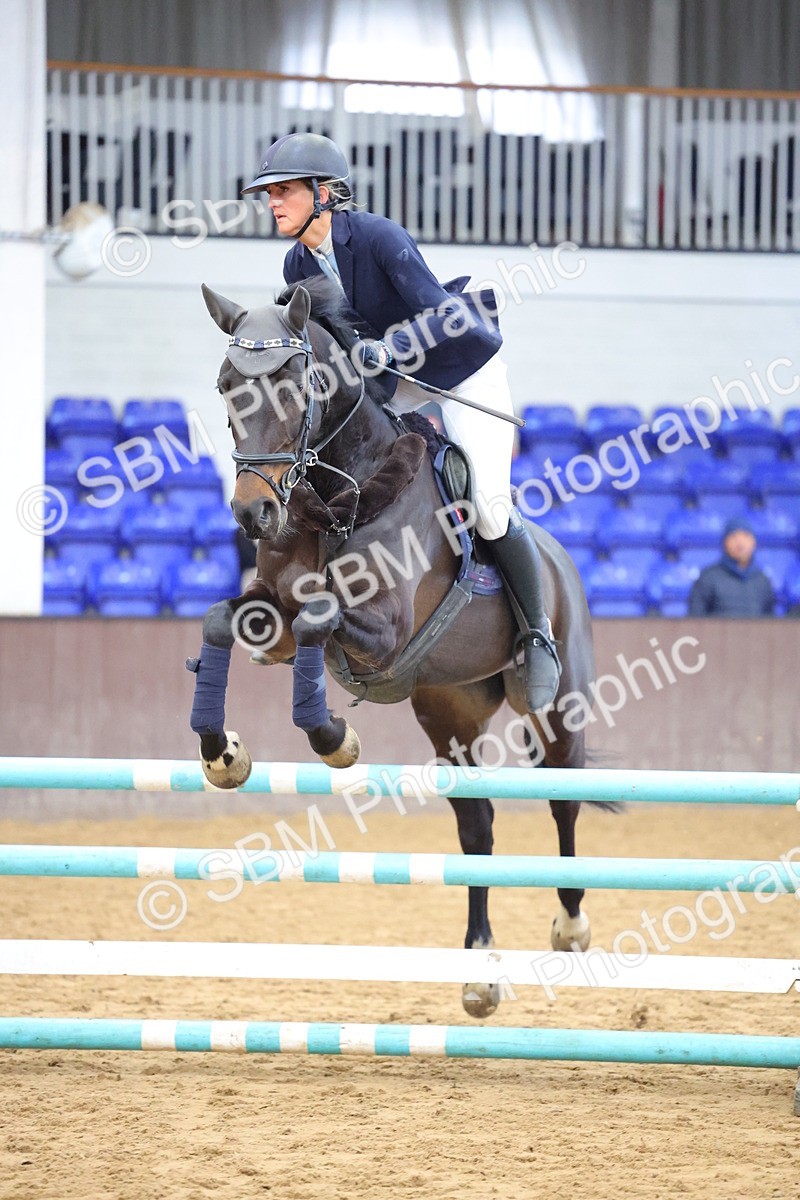 SBM_009495 - Class 20 - Senior British Novice/ 90cm Open - First Round (0.90m)