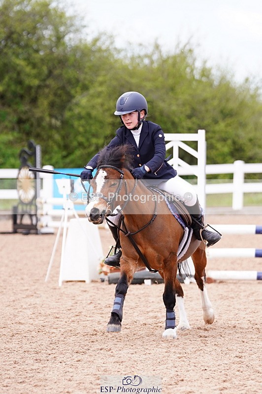 240506A-142130-09496 - Cls 17 Club 60cm