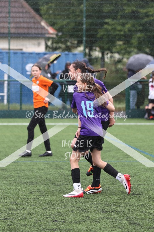 1DX32270 - Sat 6th U12 Girls