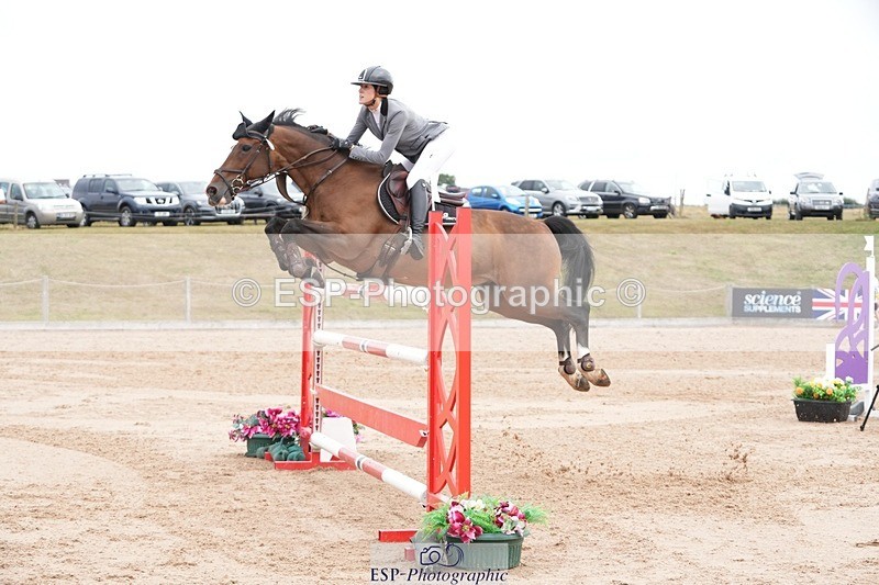 250718-113052-10034 - Cls 2, 3 Star Small Tour Break til End