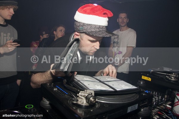 114 - Hit & Run @ factory251 19.12.11