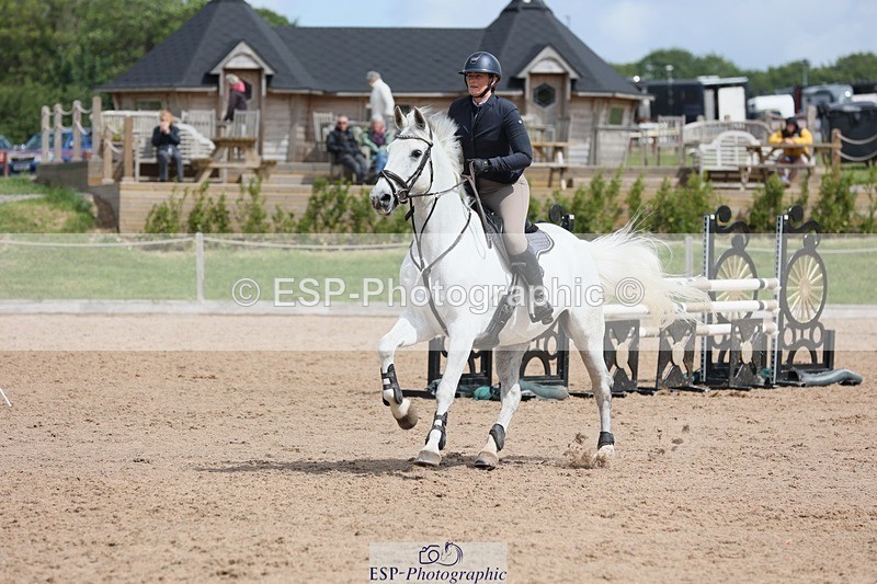 250525-111539-07755 - Cla 27 A&B 1.05 & 1.10m Snr Gran Prix