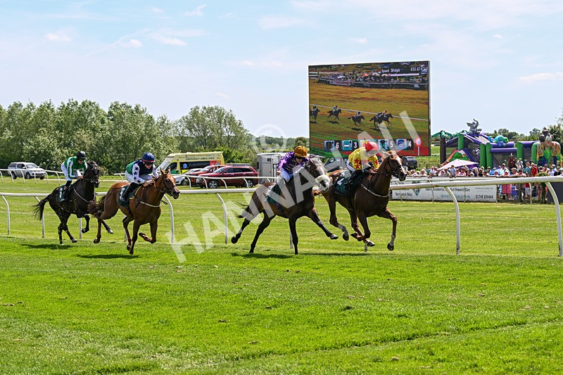300526-Race 1-Forest Phoenix-0212 - Race 1 13.55pm Pennine Brewing Company Novice Stakes