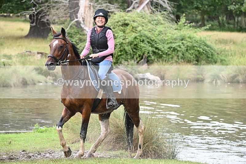 WJ7_3857 - Time at Water 12:52 to 13:22