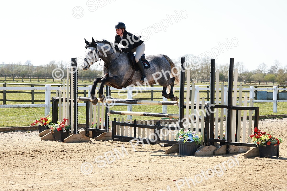 SBM_004546 - Class 17 - Senior Newcomers - 1.10m