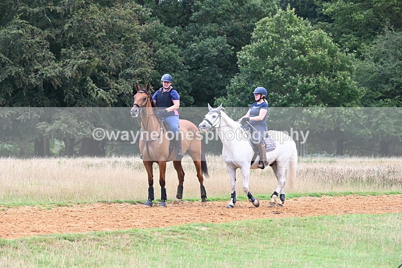 DSC_8560 - Time at Statue 13:52 to 14:33