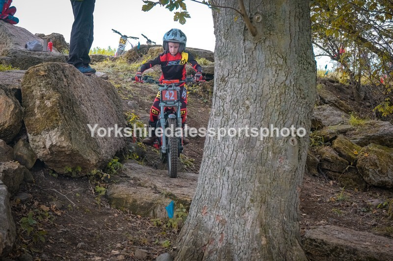 DSCF0465 - Ripon MC Trial 27/09- kids