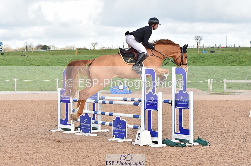 240306A-125528-01233 - Cls 3 1.05m Open