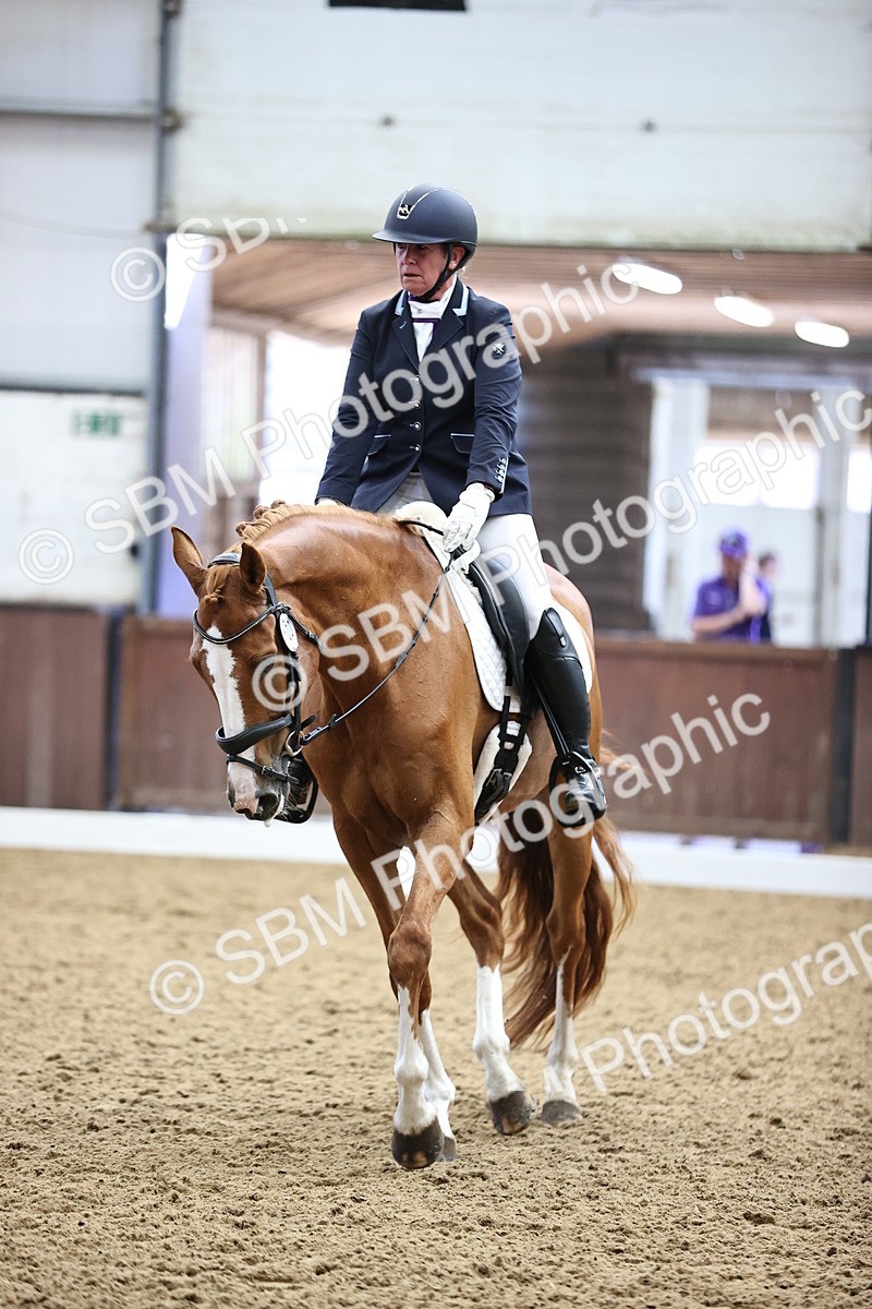 SBM_001345 - Novice 4 - 11.15-13.22
