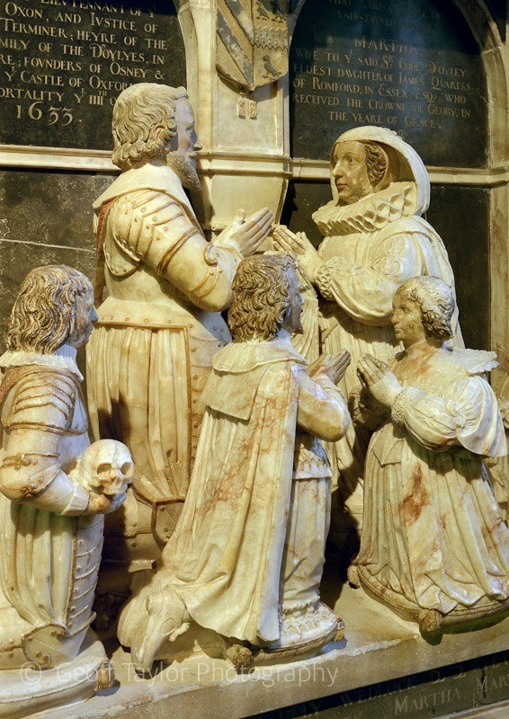 D'Oyley monument - St Mary the Virgin, Hambleden
