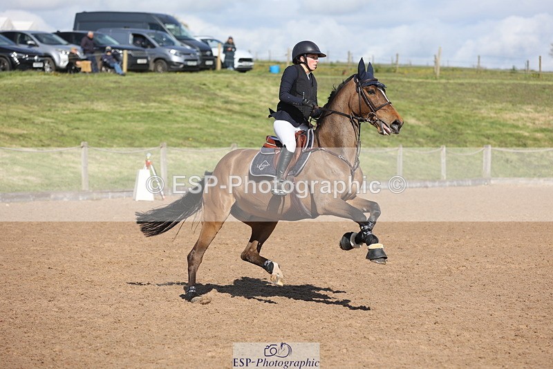 240419A-161135-09219 - Cls 10, 2 Star Big Tour 145cm  15.45 to 16.35 break